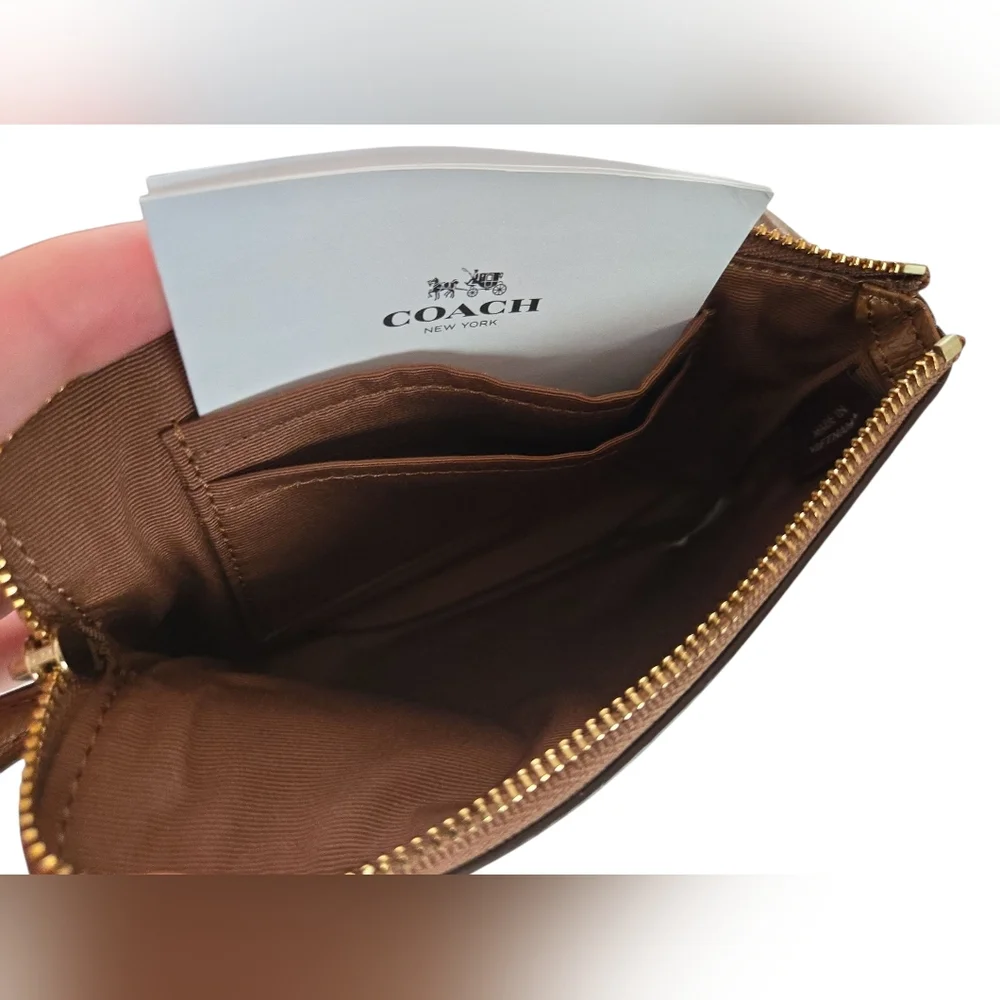 Coach Saddle Corner Zip Wristlet Style F54626 - Picture 5 of 6